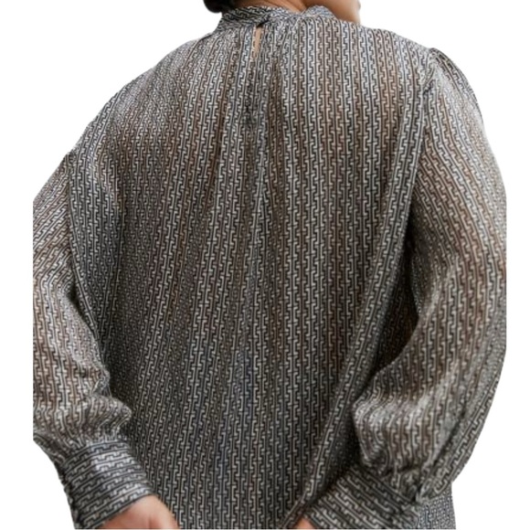 H&M Patterned Sheer Standup Long Sleeve Crepe Dressy Metallic Blouse - Picture 14 of 14